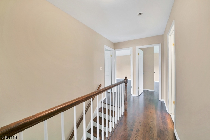 5 Fleming Court Washington NJ 07853