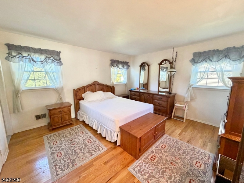 41 Mohawk Drive Springfield NJ 07081