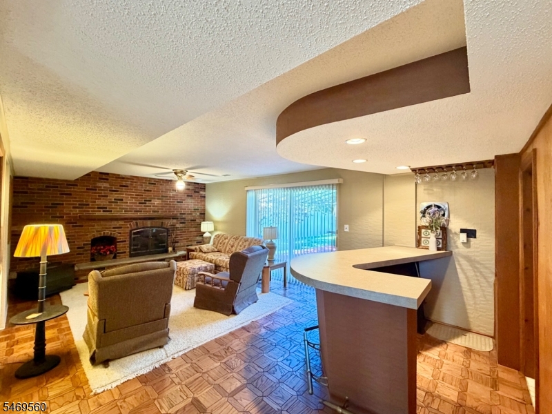 41 Mohawk Drive Springfield NJ 07081