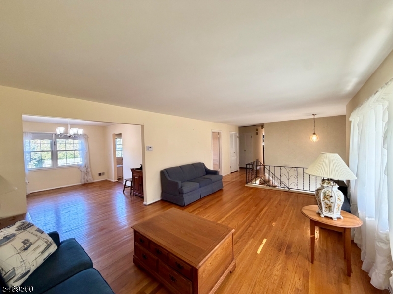 41 Mohawk Drive Springfield NJ 07081