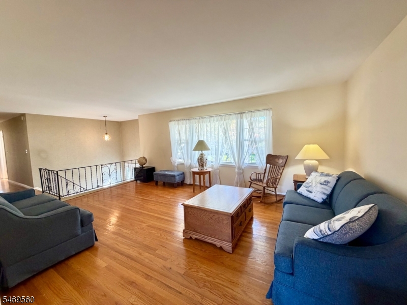 41 Mohawk Drive Springfield NJ 07081