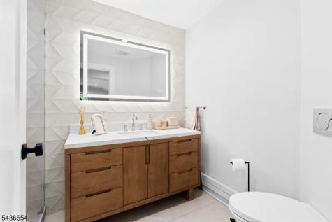 9 Hilltop Road Kinnelon NJ 07405