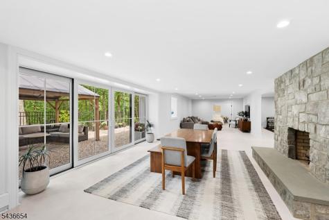 9 Hilltop Road Kinnelon NJ 07405