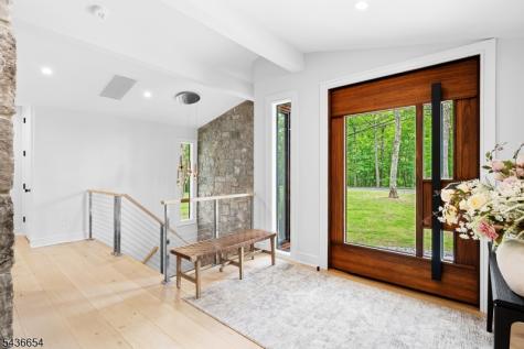 9 Hilltop Road Kinnelon NJ 07405