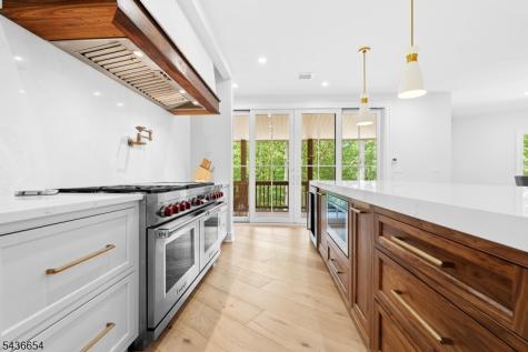 9 Hilltop Road Kinnelon NJ 07405