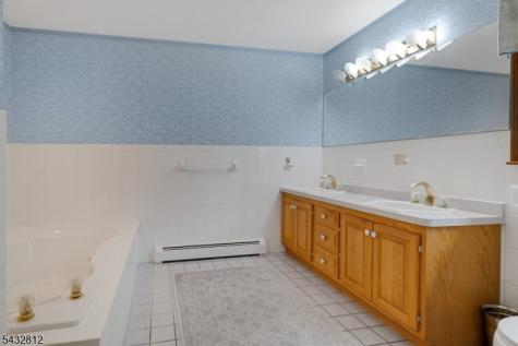 55 Under Rock Road Sparta NJ 07871