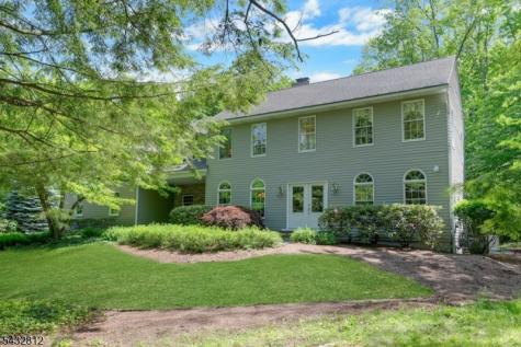 55 Under Rock Road Sparta NJ 07871