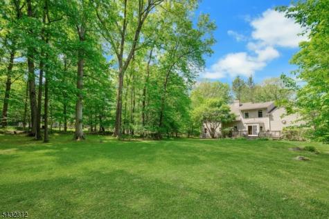 55 Under Rock Road Sparta NJ 07871