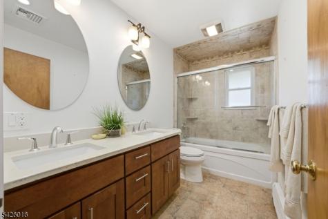 20 Copper Hill Road Bridgewater NJ 08807
