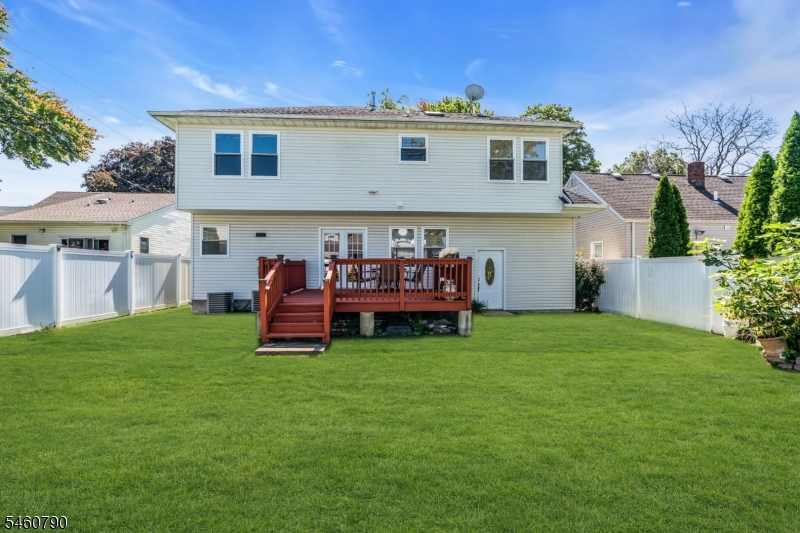 576 Richfield Avenue Kenilworth NJ 07033