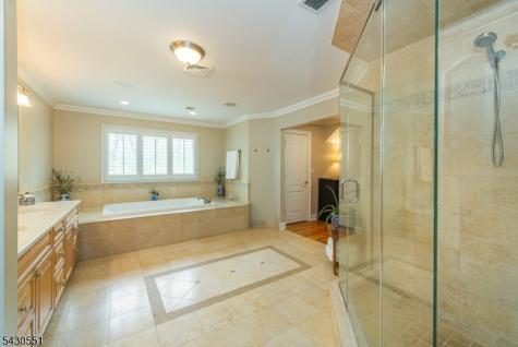 5 Julia Court Boonton NJ 07005