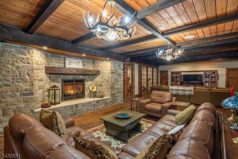 5 Julia Court Boonton NJ 07005