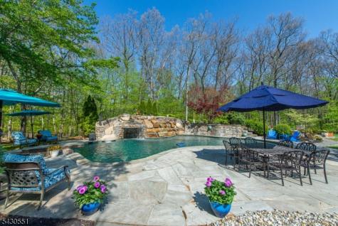 5 Julia Court Boonton NJ 07005