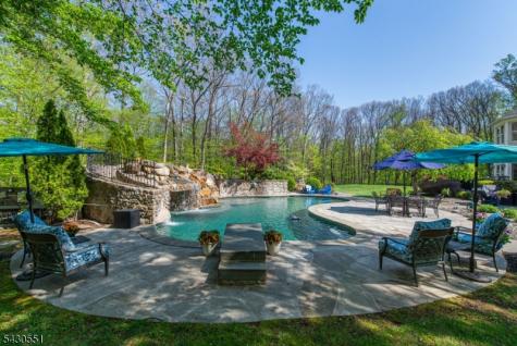 5 Julia Court Boonton NJ 07005
