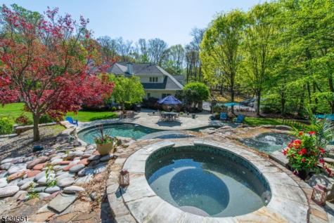 5 Julia Court Boonton NJ 07005