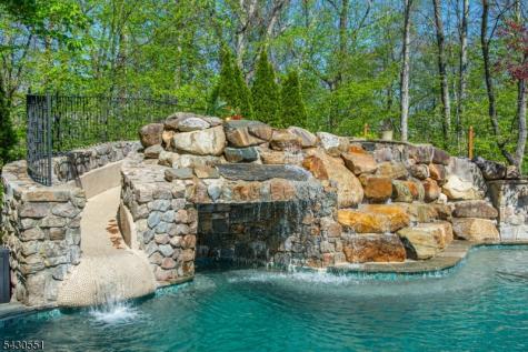 5 Julia Court Boonton NJ 07005