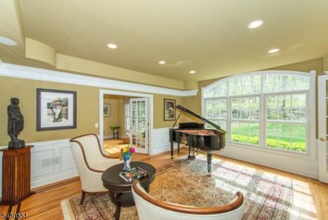 5 Julia Court Boonton NJ 07005