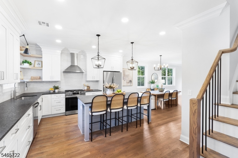 39 Madison Trail Hopatcong NJ 07843