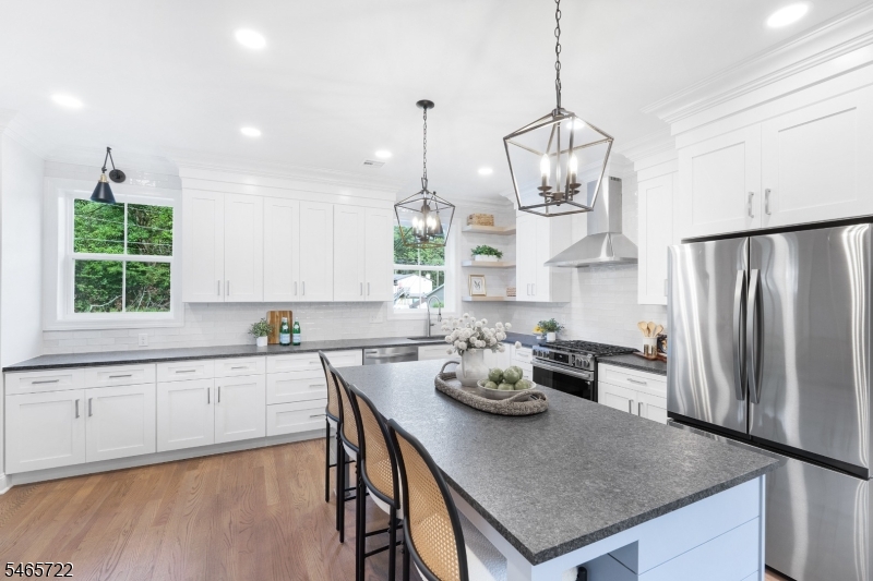 39 Madison Trail Hopatcong NJ 07843