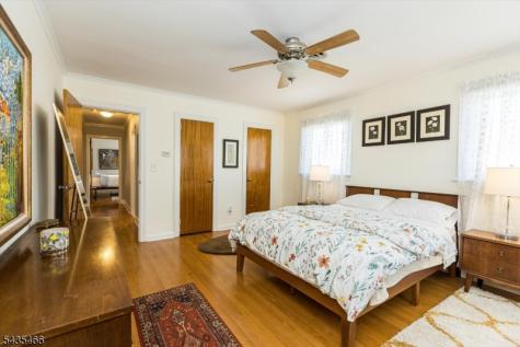 98 Totowa Road Totowa NJ 07512