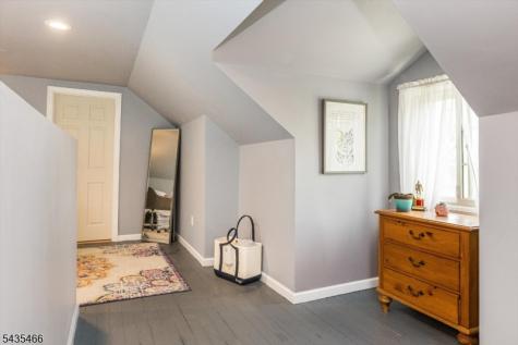 98 Totowa Road Totowa NJ 07512