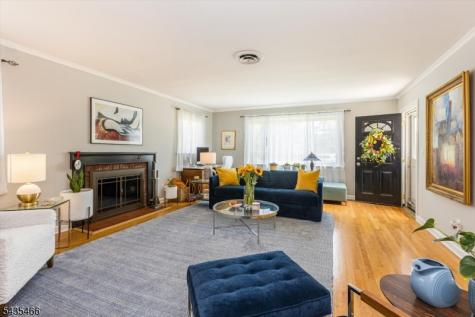 98 Totowa Road Totowa NJ 07512