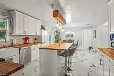 22 Cherbourg Drive West Milford NJ 07480