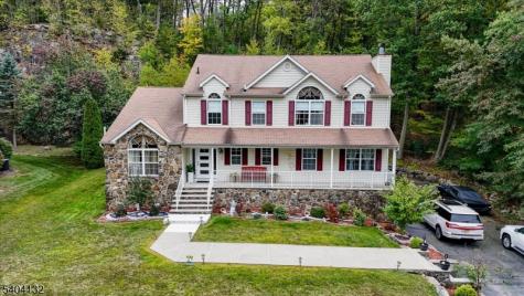 22 Cherbourg Drive West Milford NJ 07480