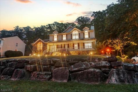 22 Cherbourg Drive West Milford NJ 07480