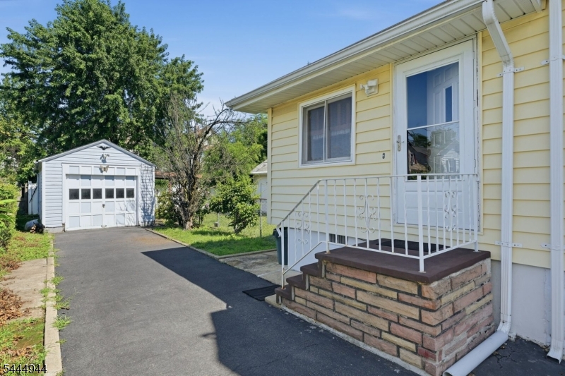 40 Dupont Street North Plainfield NJ 07060