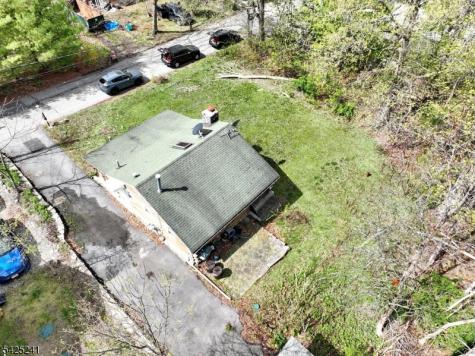 10 Echo Lane West Milford NJ 07480