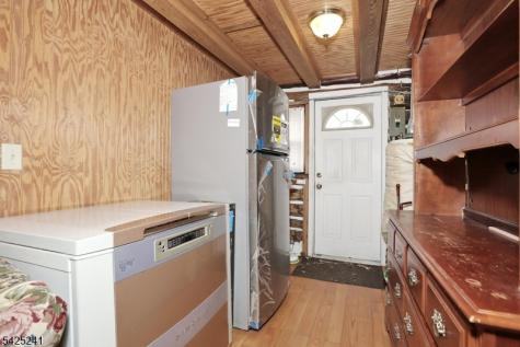 10 Echo Lane West Milford NJ 07480