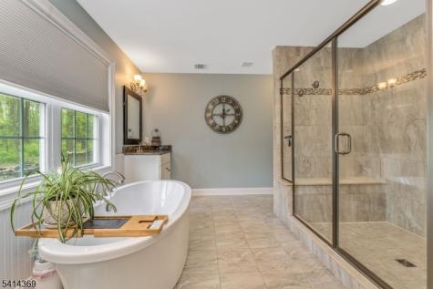 40 Quakertown Road Franklin NJ 08867