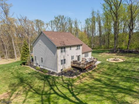 40 Quakertown Road Franklin NJ 08867