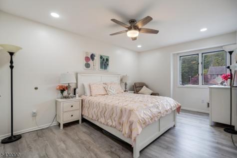 36 Lynn Court North Brunswick NJ 08902