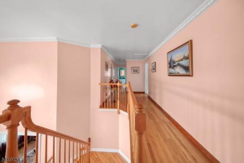 6 Breanne Court East Hanover NJ 07936