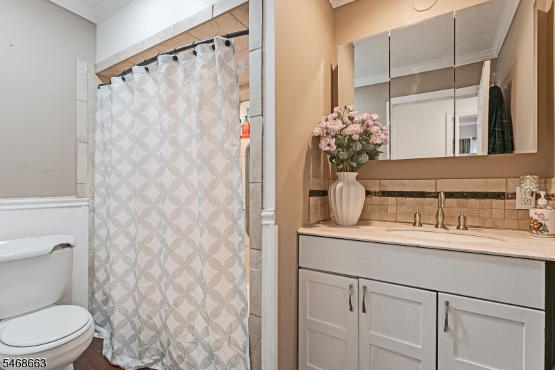 90 Woodland Road Bloomfield NJ 07003