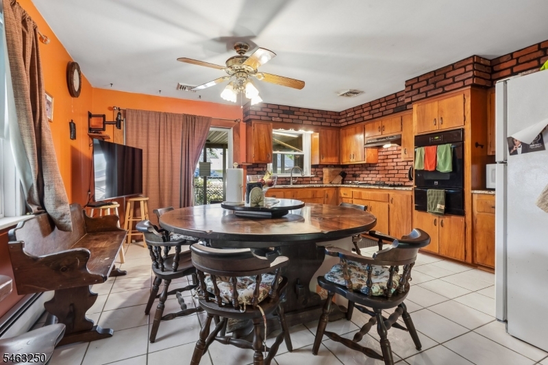 844 Lakeshore Drive Aberdeen NJ 07735