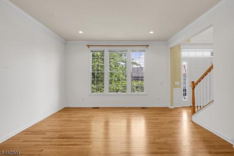 16 Bedford Drive Bernards NJ 07920