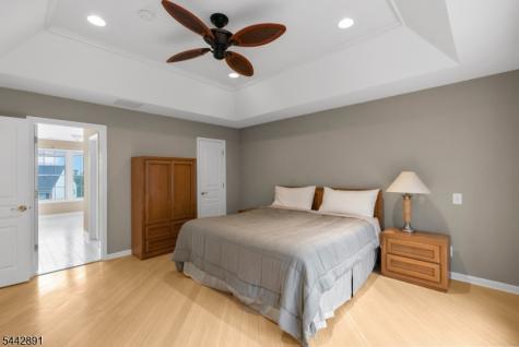 16 Bedford Drive Bernards NJ 07920