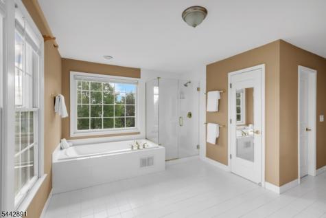 16 Bedford Drive Bernards NJ 07920