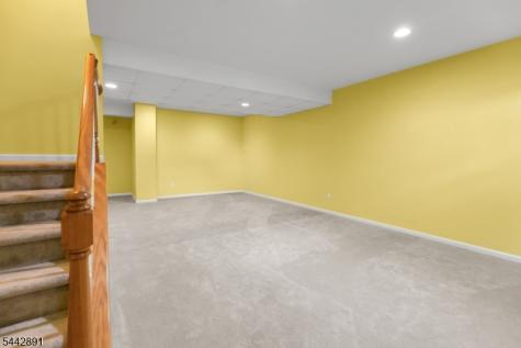 16 Bedford Drive Bernards NJ 07920