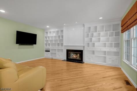 16 Bedford Drive Bernards NJ 07920