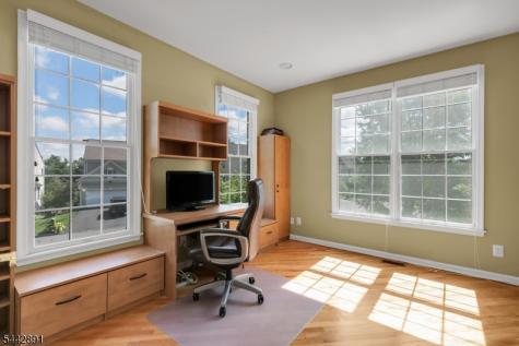 16 Bedford Drive Bernards NJ 07920