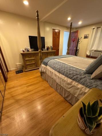187 Redmond Street New Brunswick NJ 08901