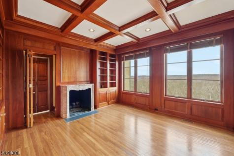 29 Hilltop Road Kinnelon NJ 07405