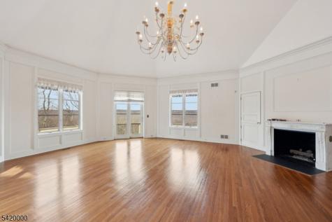 29 Hilltop Road Kinnelon NJ 07405