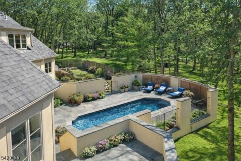 29 Hilltop Road Kinnelon NJ 07405