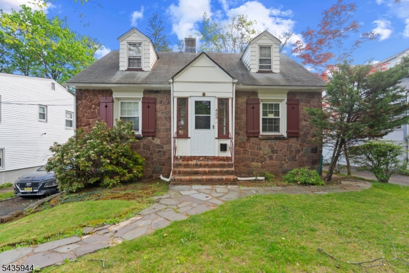 433 Mount Pleasant Avenue West Orange NJ 07052