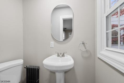 433 Mount Pleasant Avenue West Orange NJ 07052